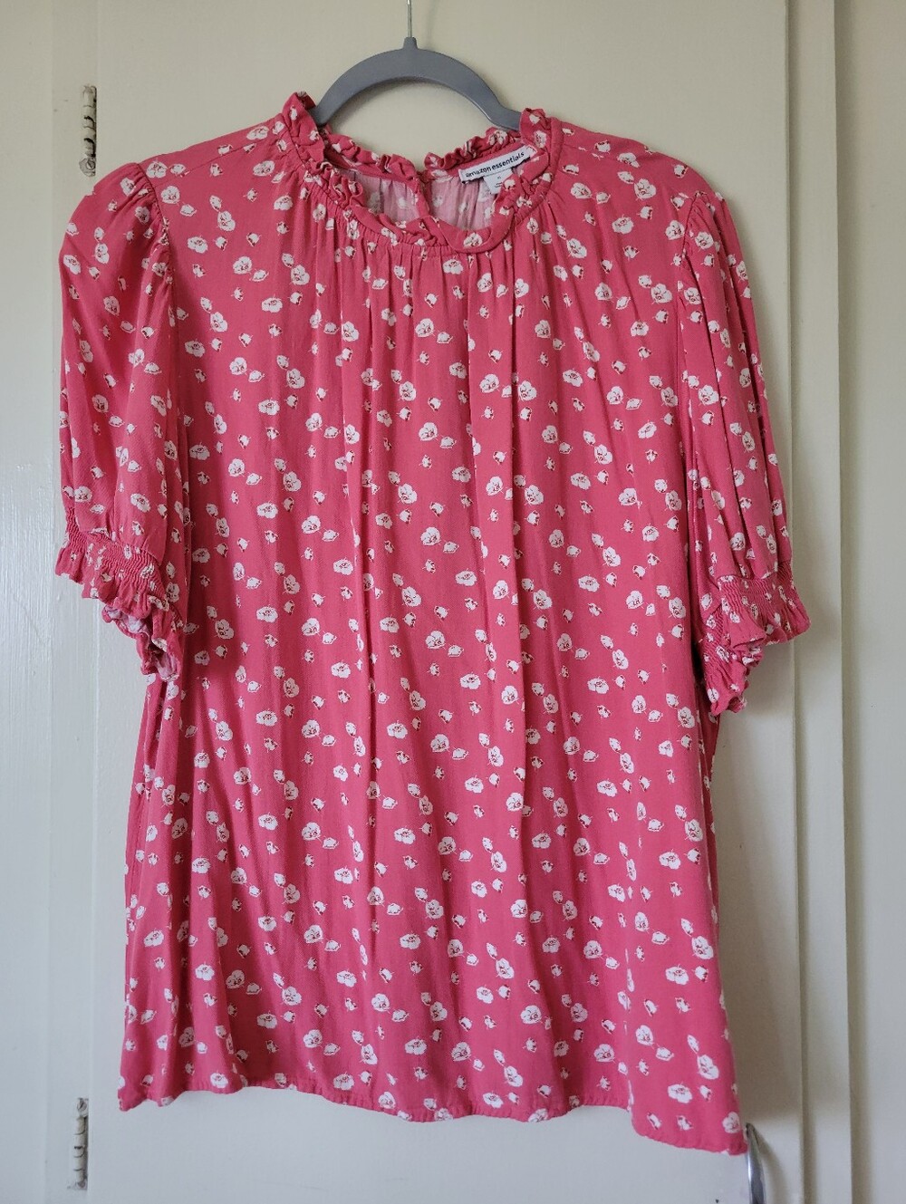 🌸Floral Smocked Top